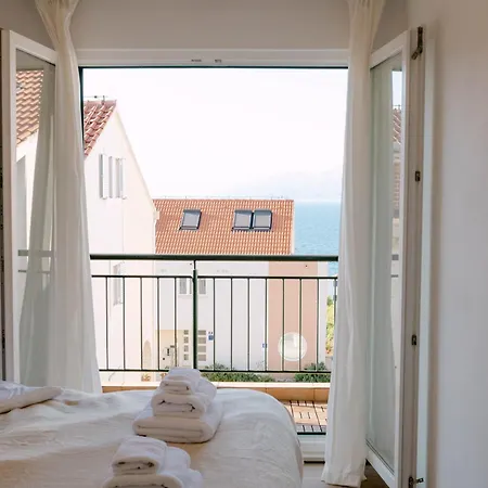 Apartman Marla Postira